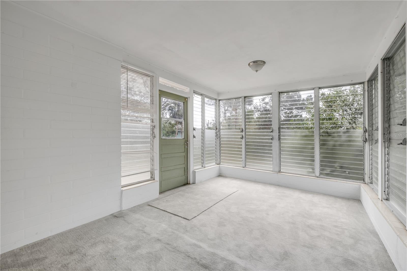 Image 20 of 26 For 256 Morningside Avenue