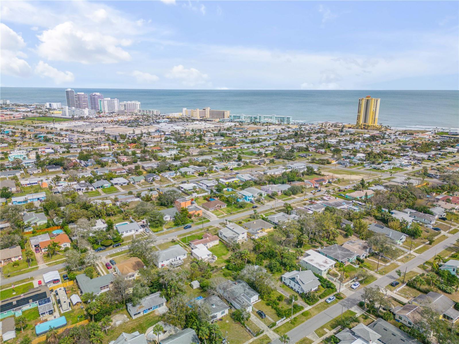 Image 3 of 26 For 256 Morningside Avenue