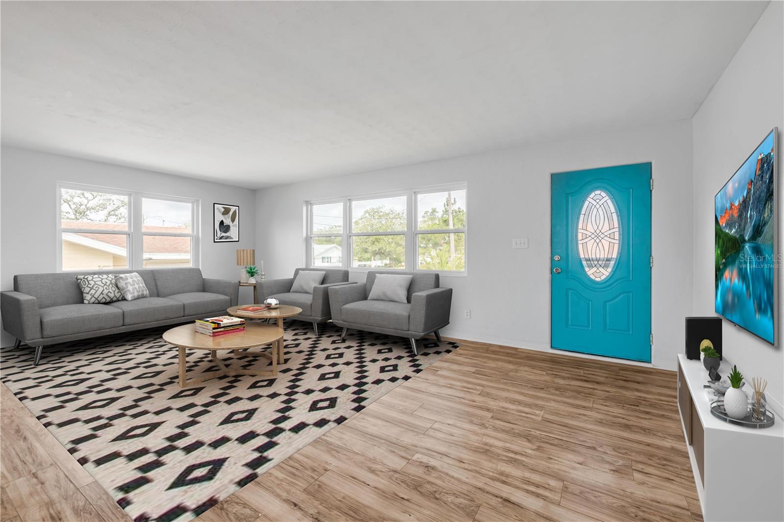 Image 4 of 26 For 256 Morningside Avenue