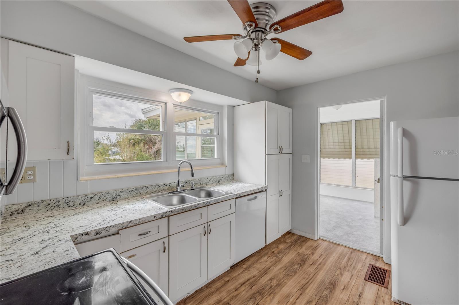 Image 7 of 26 For 256 Morningside Avenue