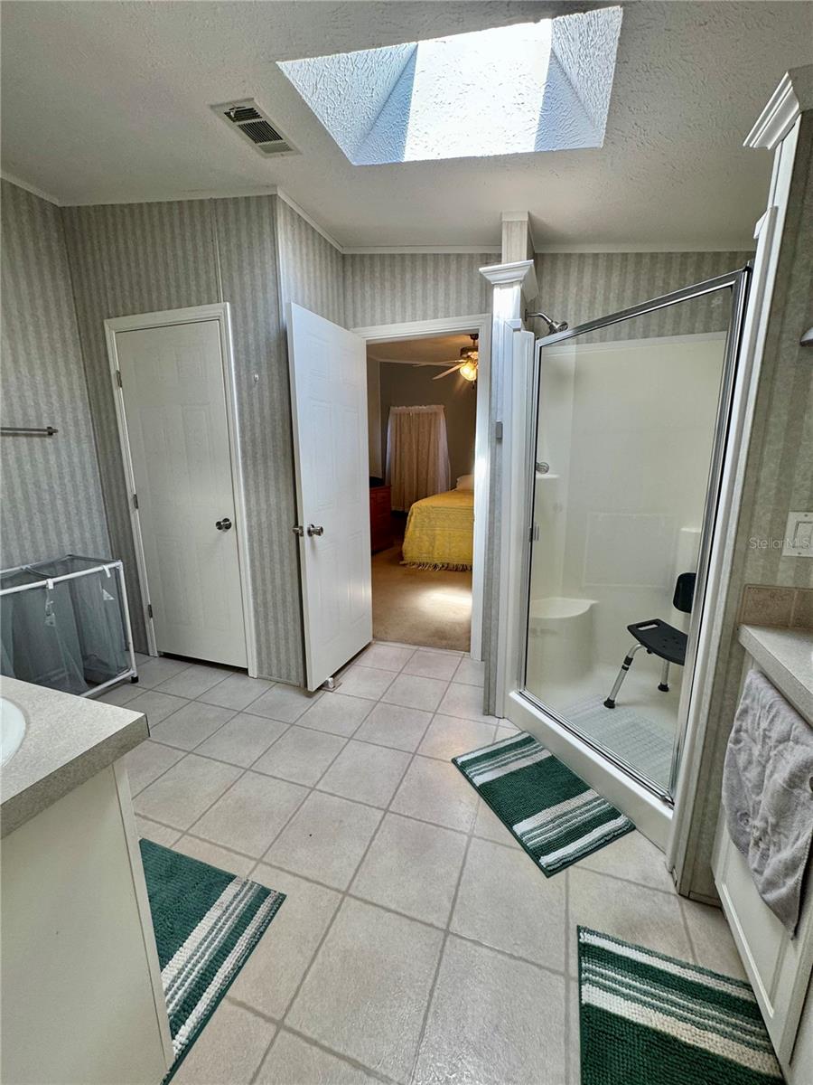 Image 7 of 10 For 316 Sue Avenue