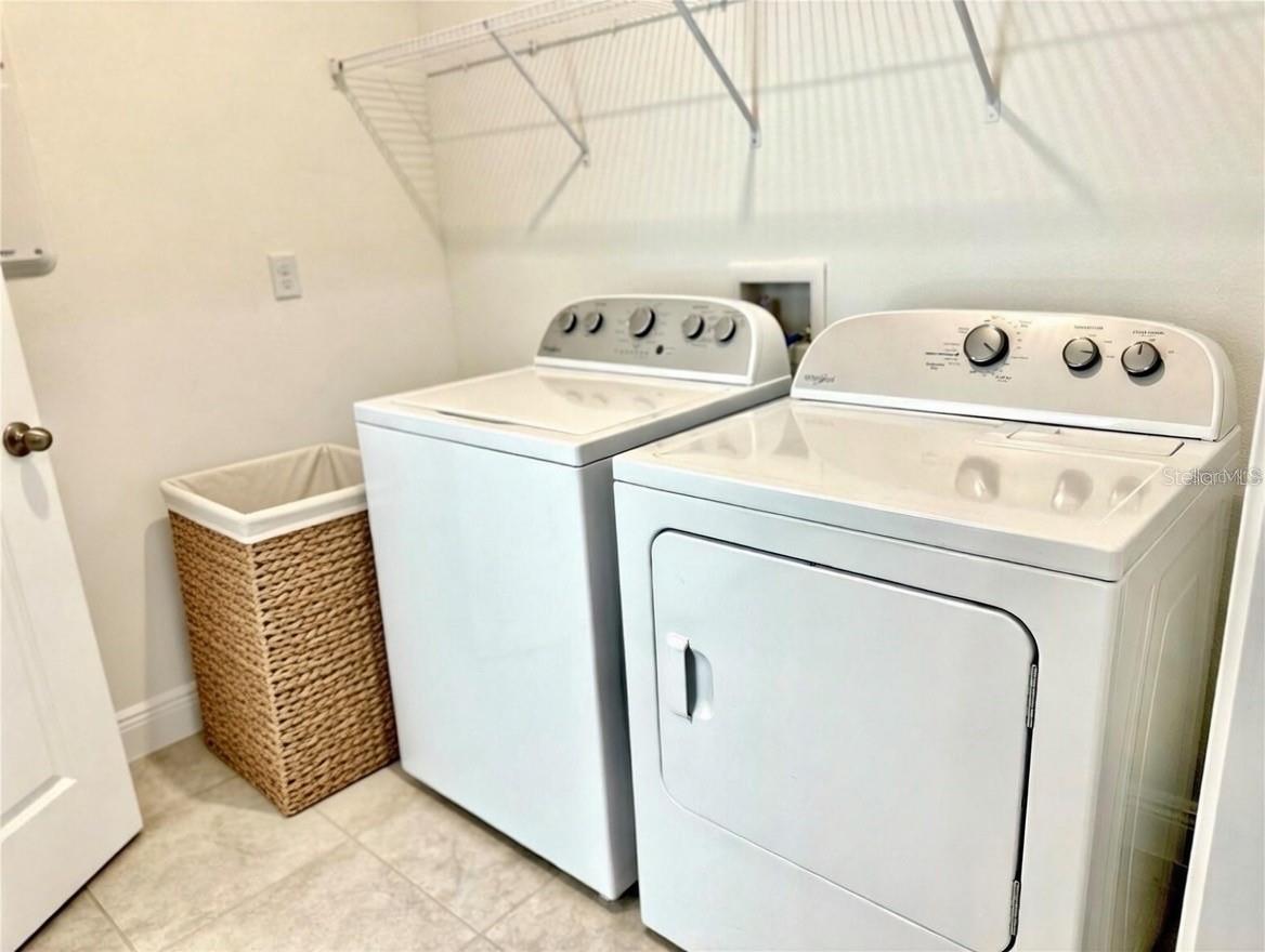 Image 13 of 81 For 2104 Axel Street