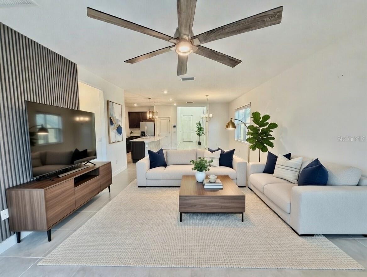 Image 2 of 81 For 2104 Axel Street