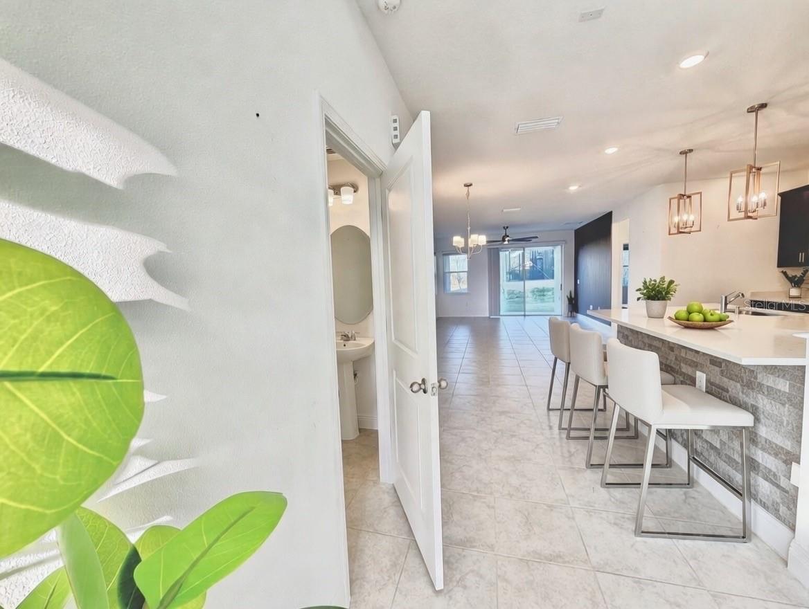 Image 3 of 81 For 2104 Axel Street