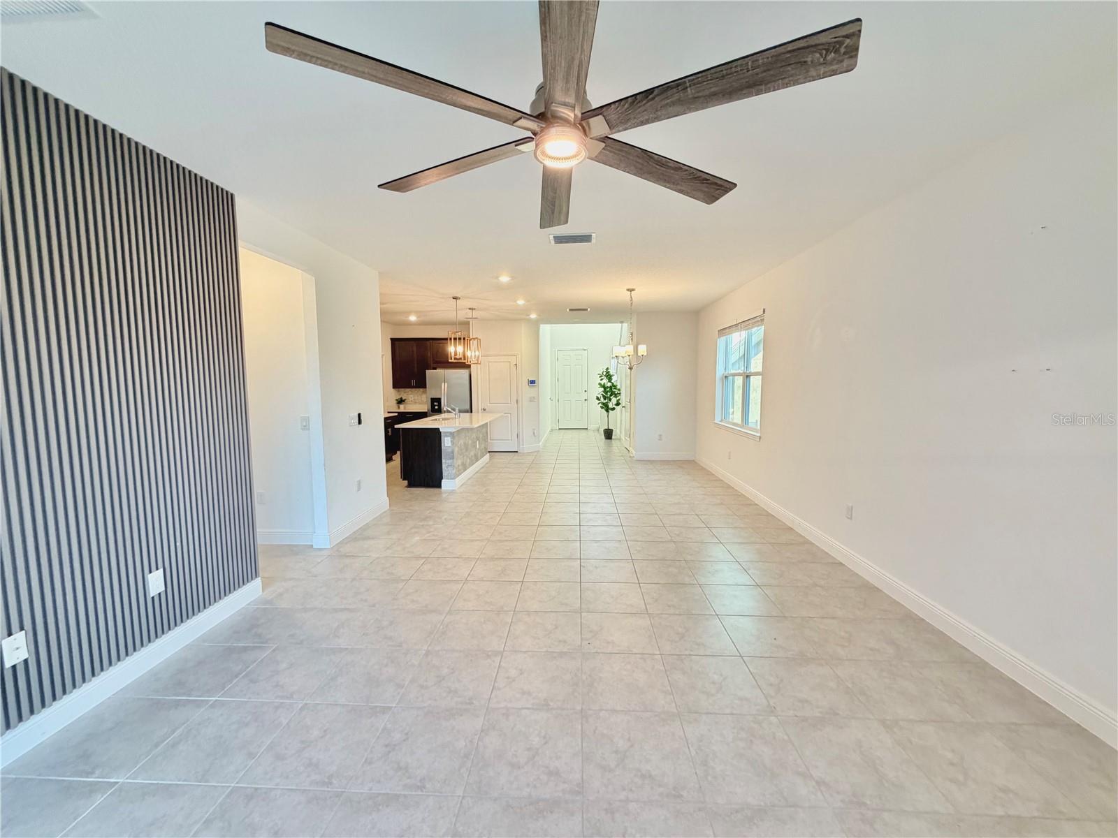 Image 47 of 81 For 2104 Axel Street