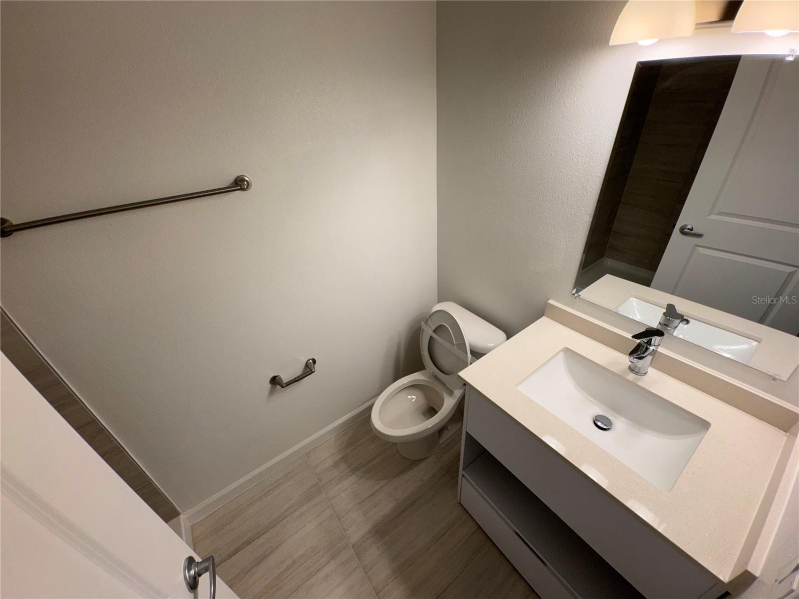 Image 10 of 23 For 1213 Southstation Place 404