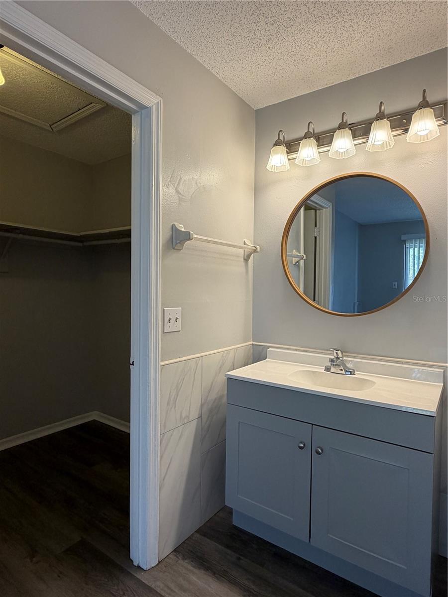 Image 18 of 22 For 1215 Ravida Circle