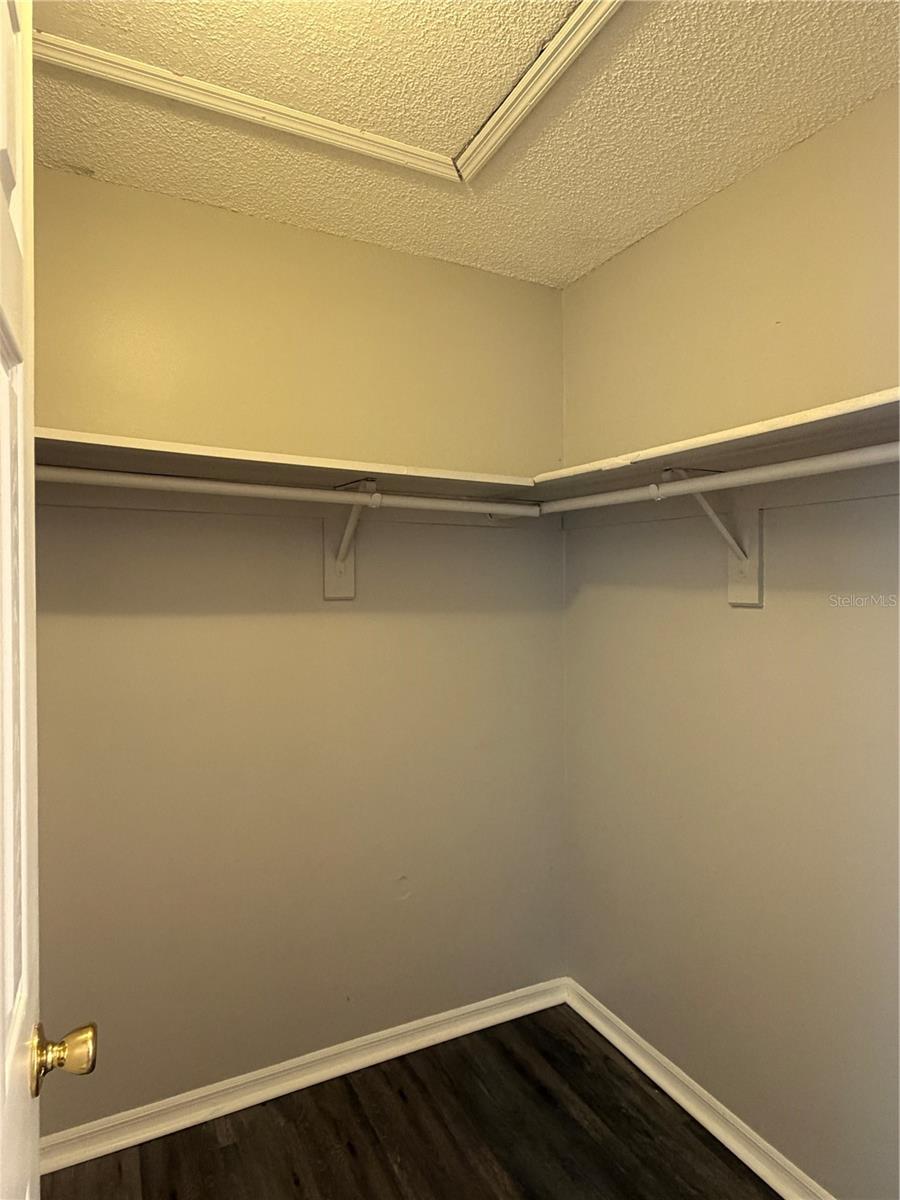 Image 19 of 22 For 1215 Ravida Circle