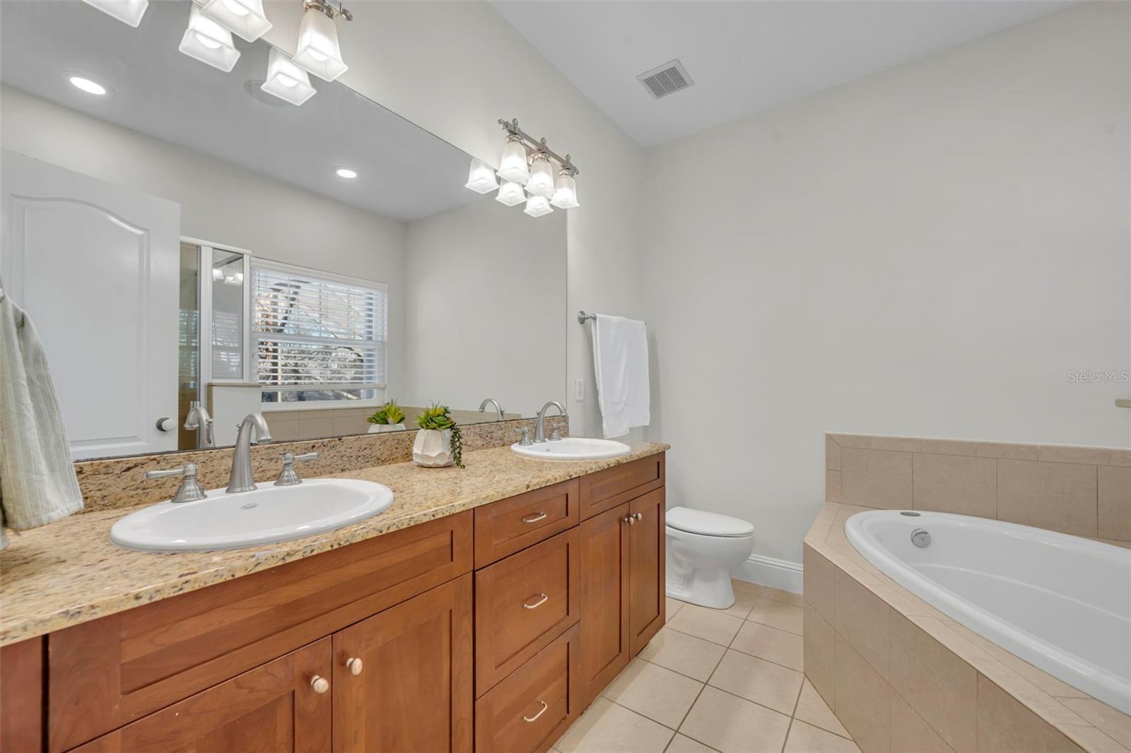 Image 20 of 46 For 456 Carolina Avenue