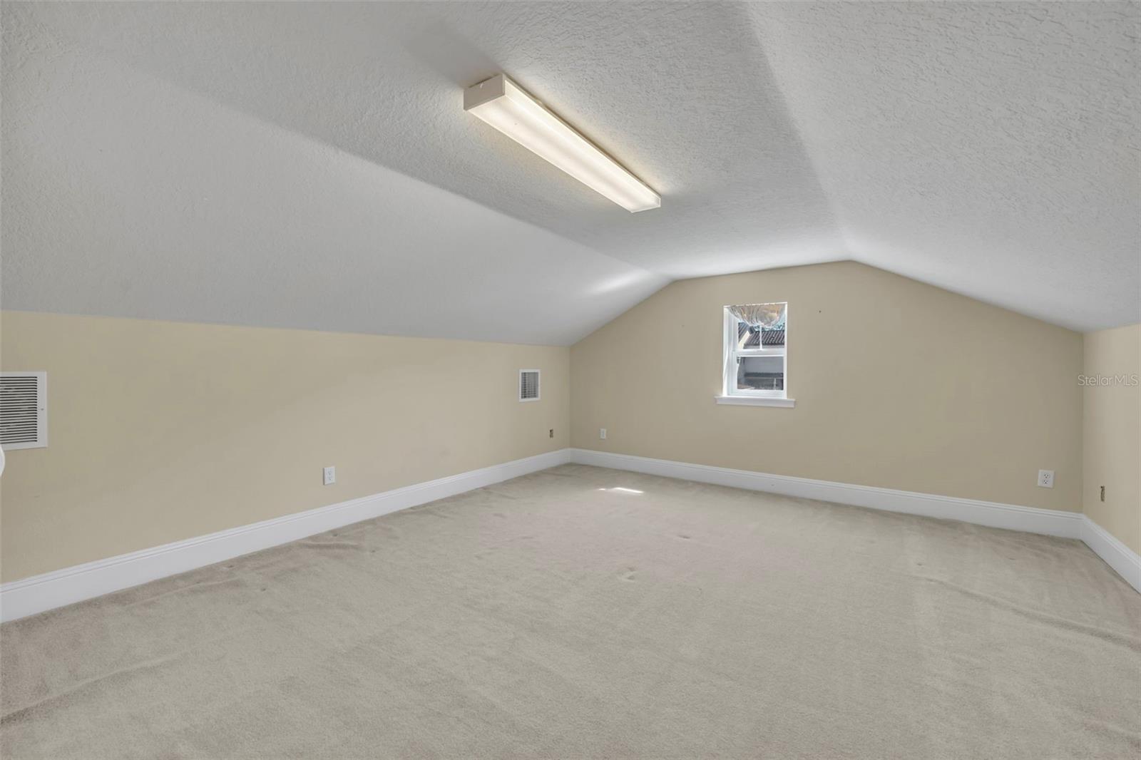 Image 35 of 46 For 456 Carolina Avenue