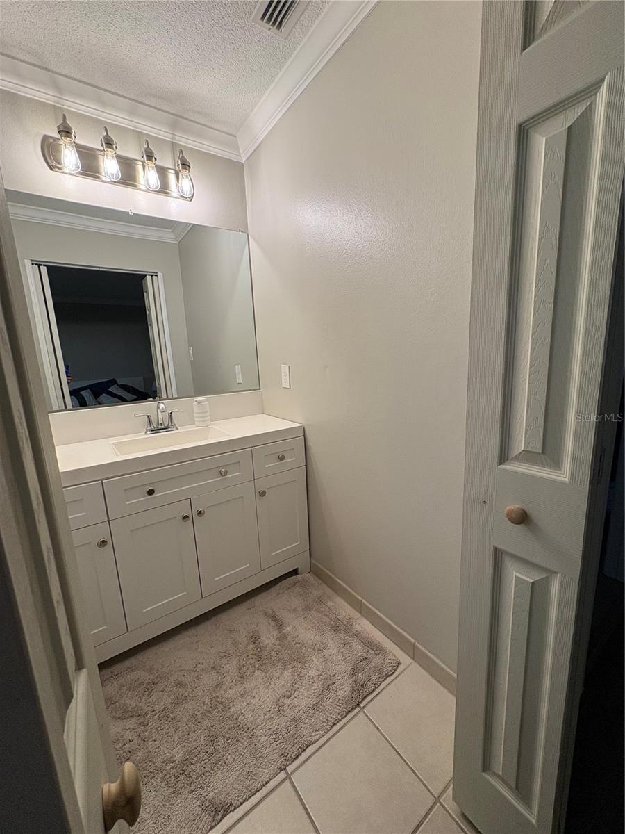 Image 14 of 22 For 1500 Gay Road 20d