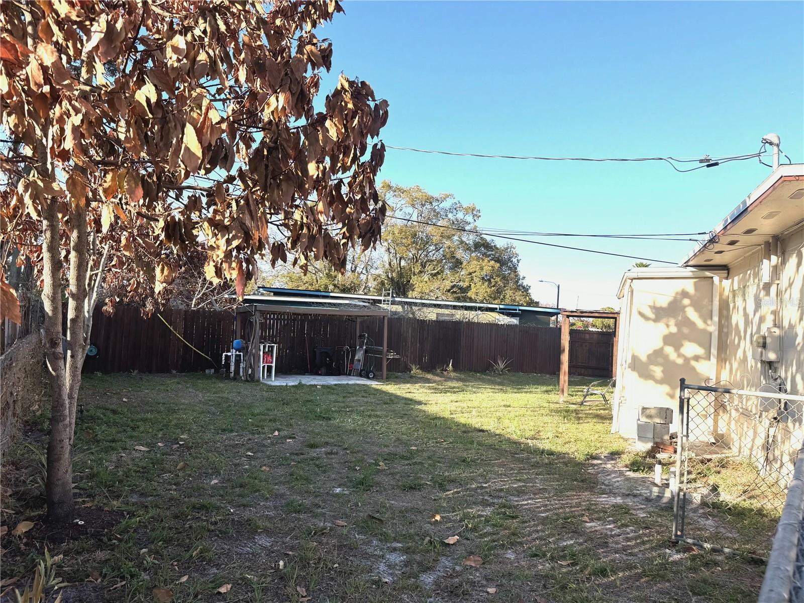 Image 18 of 26 For 504 Oxalis Avenue