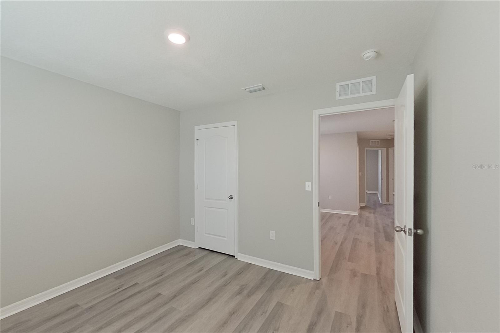 Image 22 of 36 For 30161 Fedora Circle