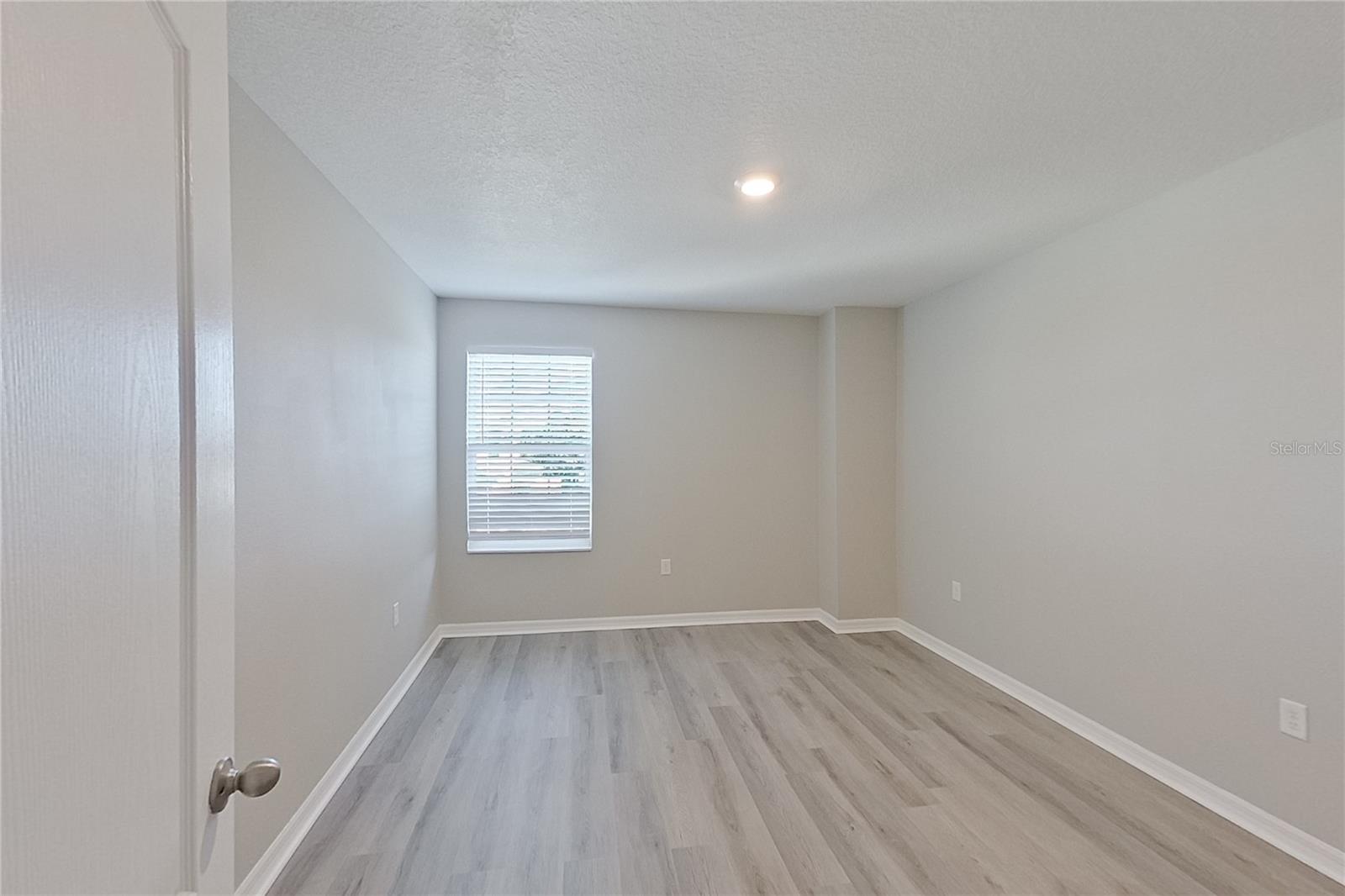 Image 28 of 36 For 30161 Fedora Circle