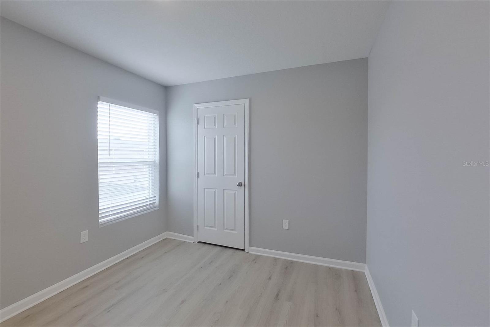 Image 11 of 22 For 1709 Nebraska Loop