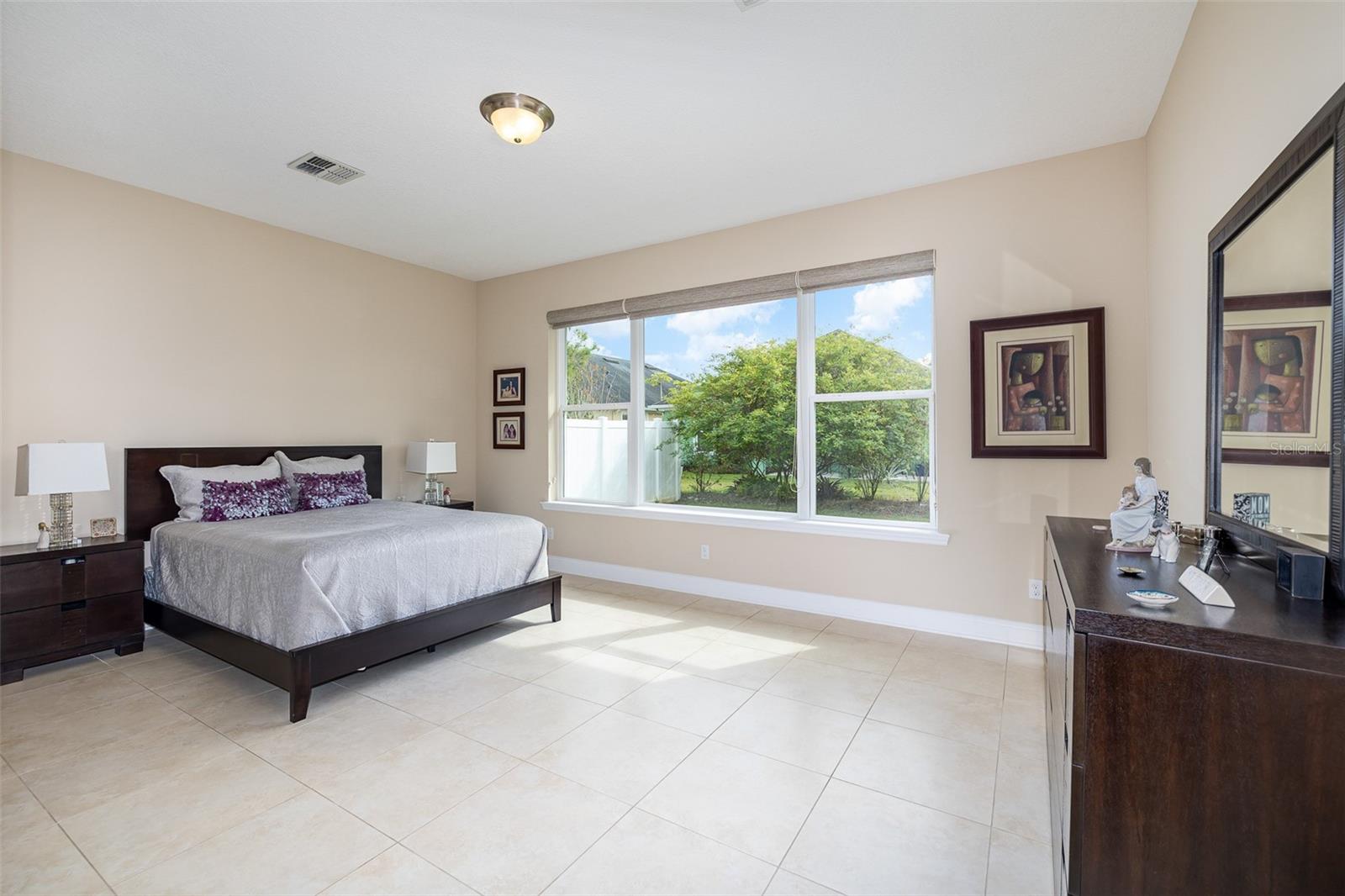 Image 17 of 28 For 10588 Bannan Street