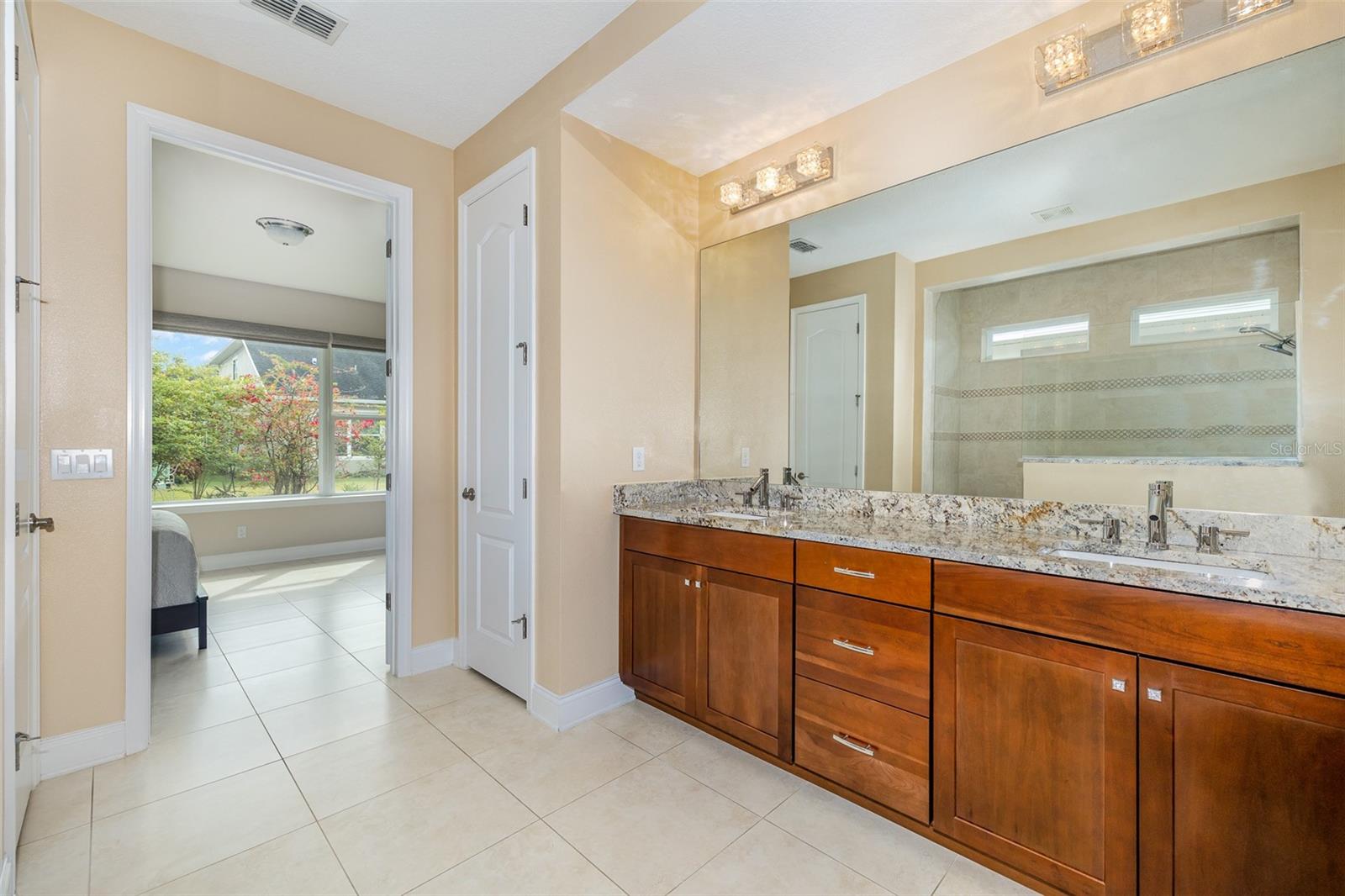 Image 22 of 28 For 10588 Bannan Street