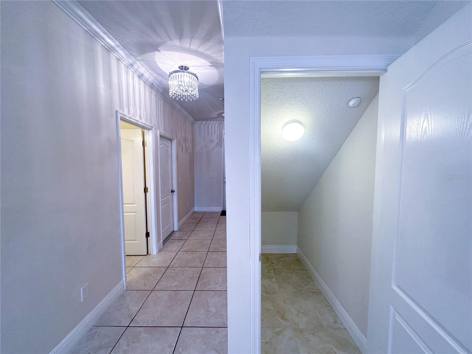 Image 15 of 21 For 7494 Aloma Pines Court