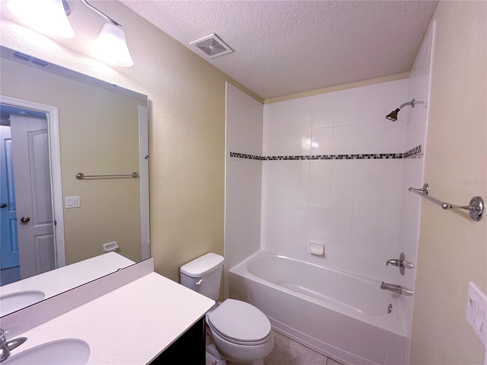 Image 6 of 21 For 7494 Aloma Pines Court