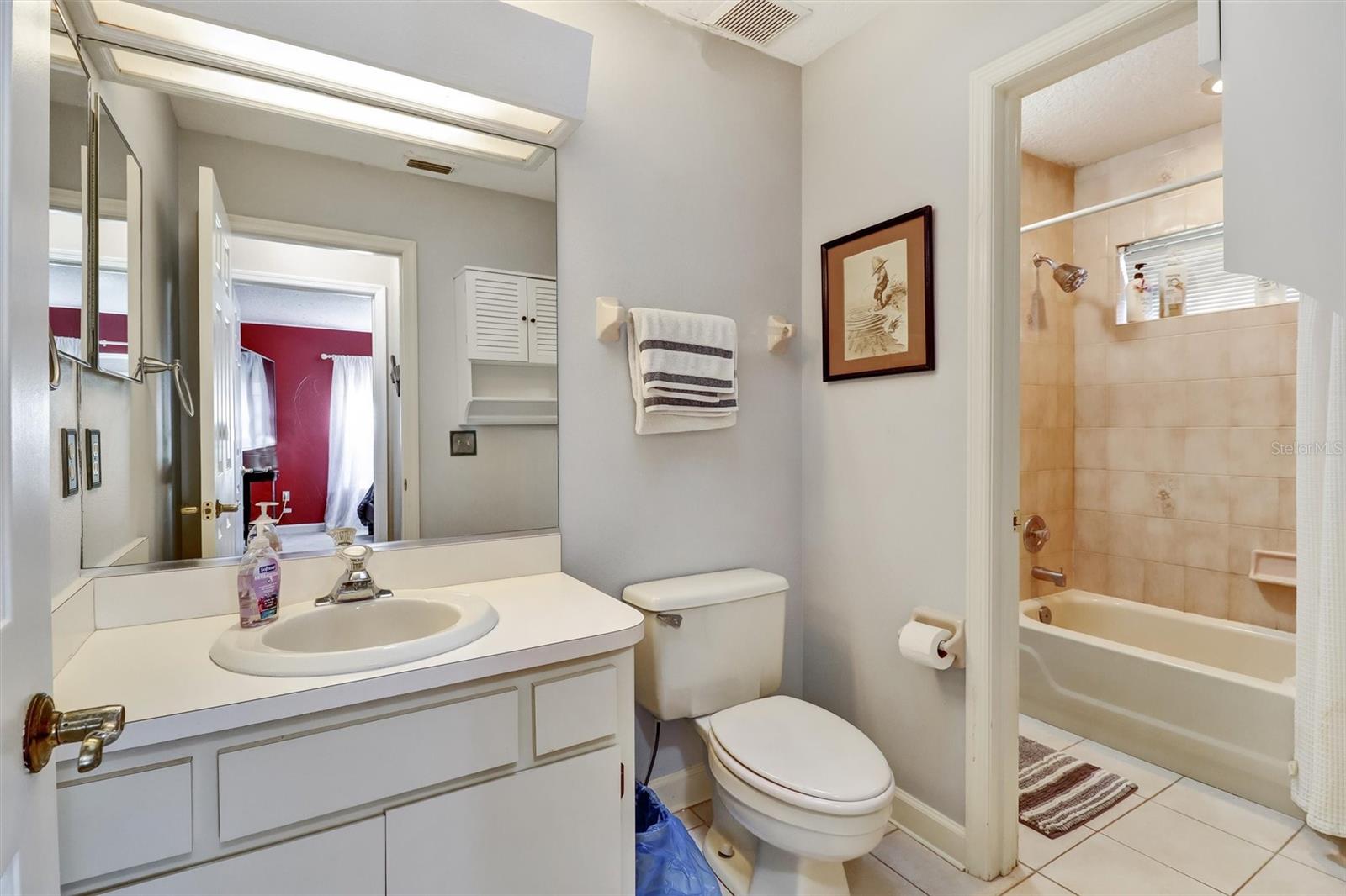 Image 24 of 68 For 8021 Landgrove Court