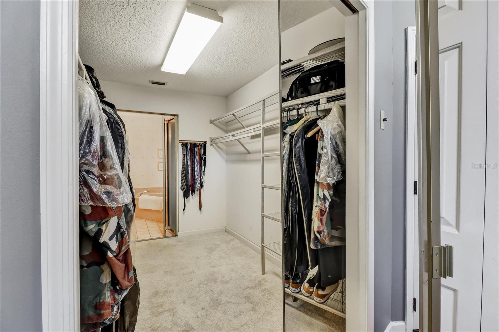 Image 34 of 68 For 8021 Landgrove Court