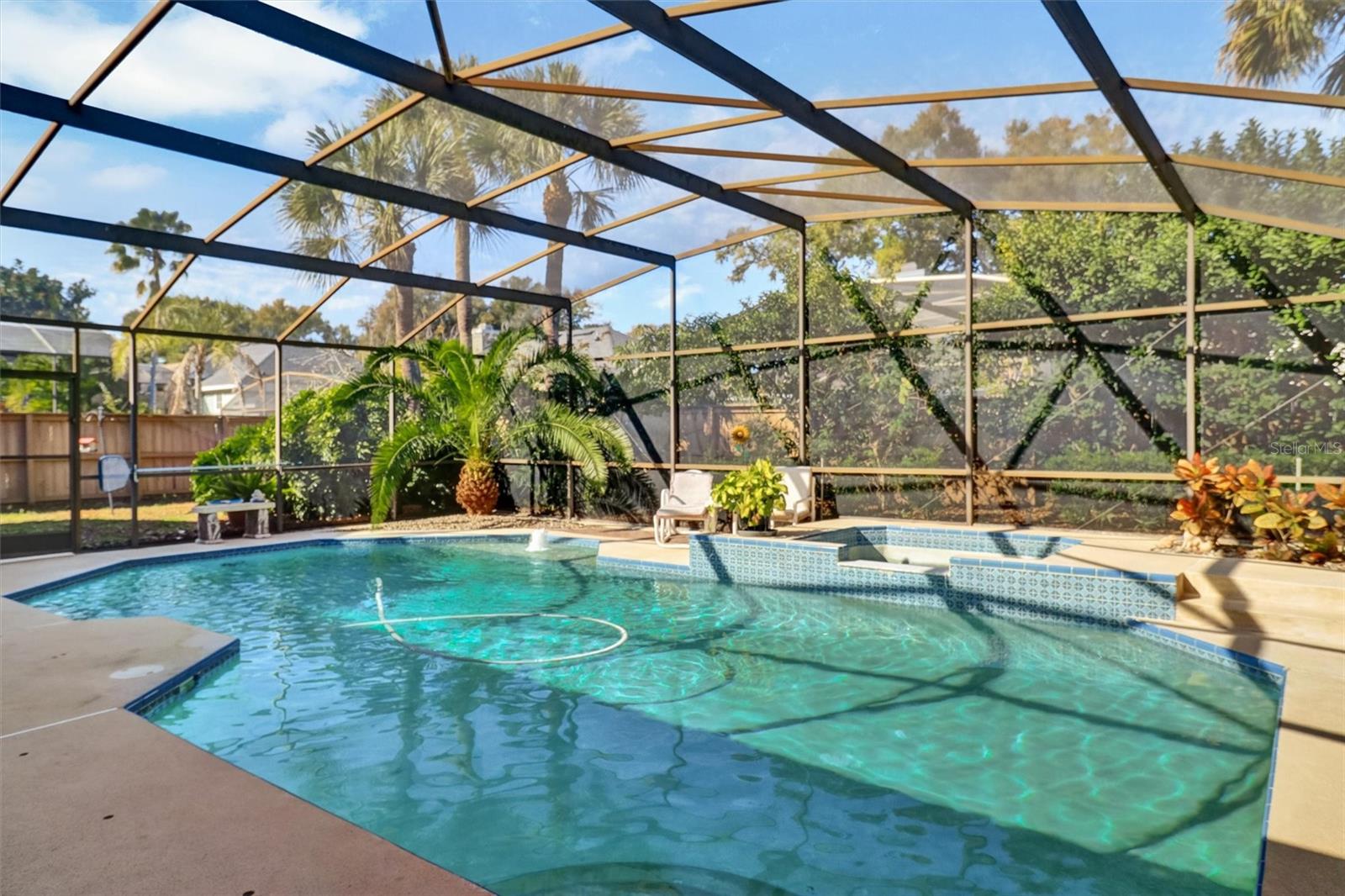 Image 46 of 68 For 8021 Landgrove Court