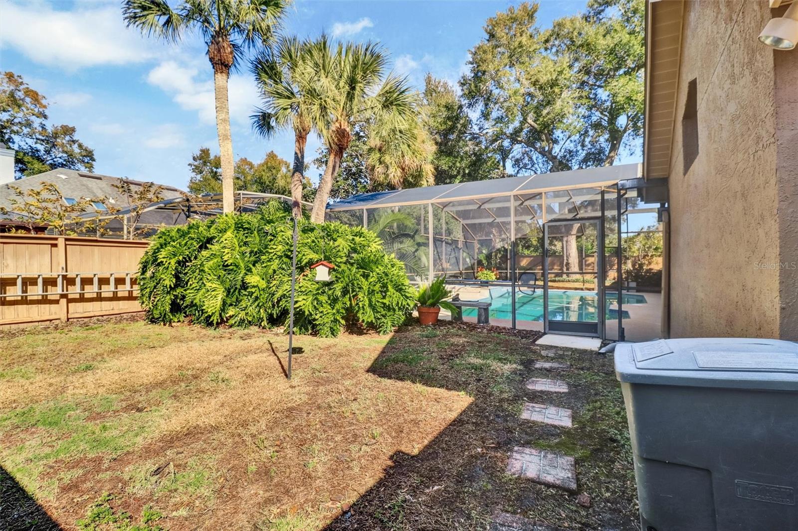 Image 49 of 68 For 8021 Landgrove Court