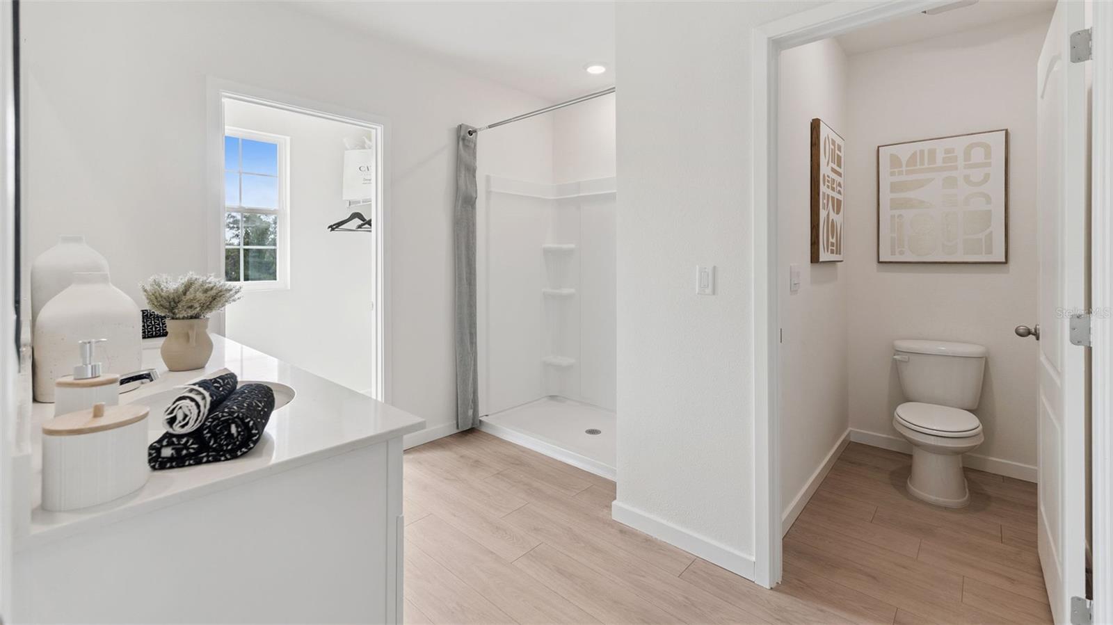 Image 24 of 45 For 650 Seagrove Trail