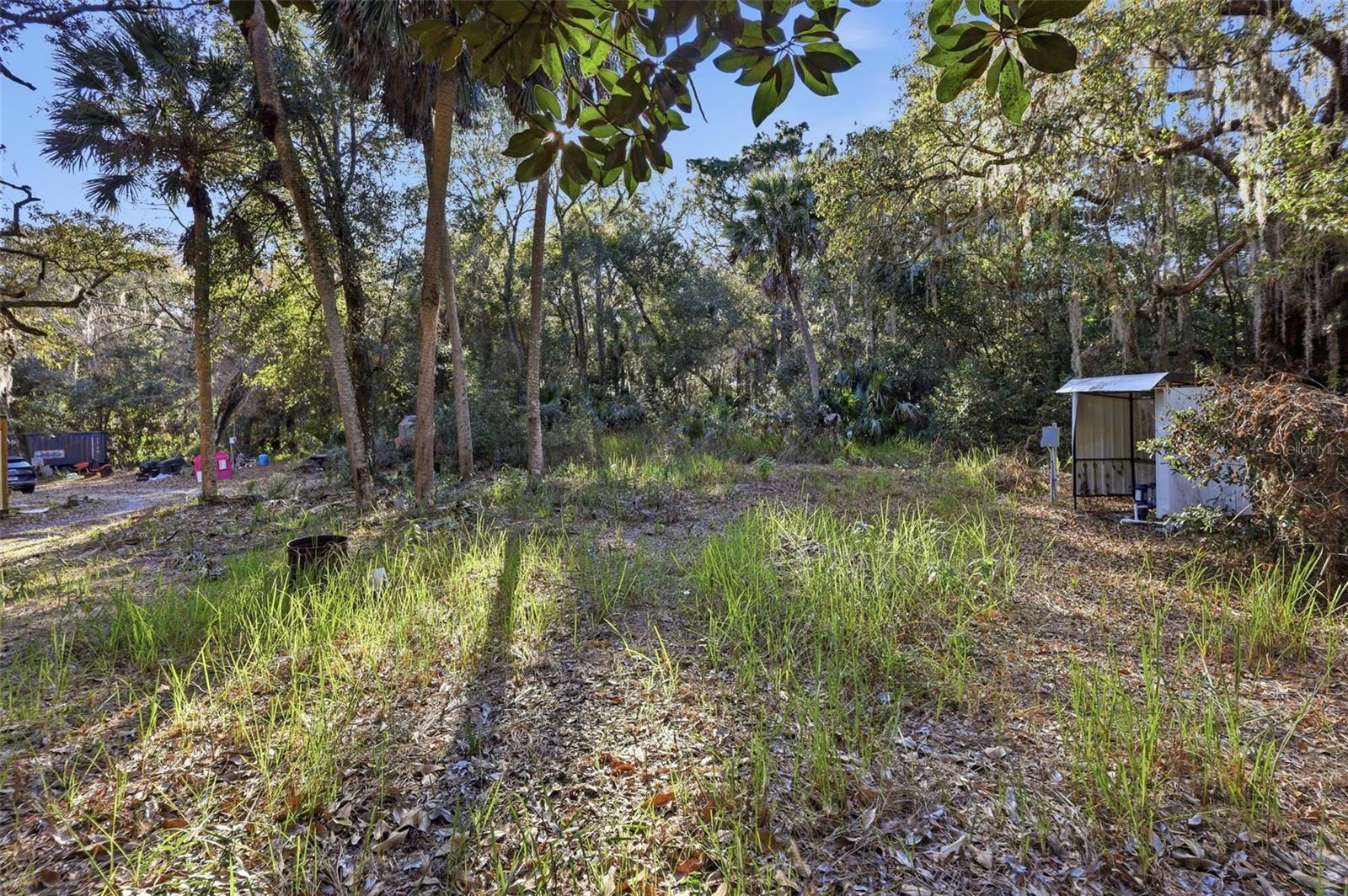 Image 24 of 31 For 932 Country Club Road