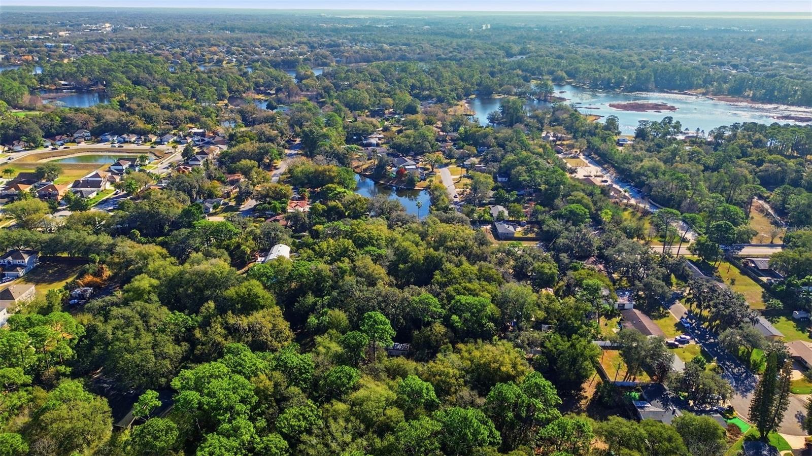 Image 4 of 31 For 932 Country Club Road