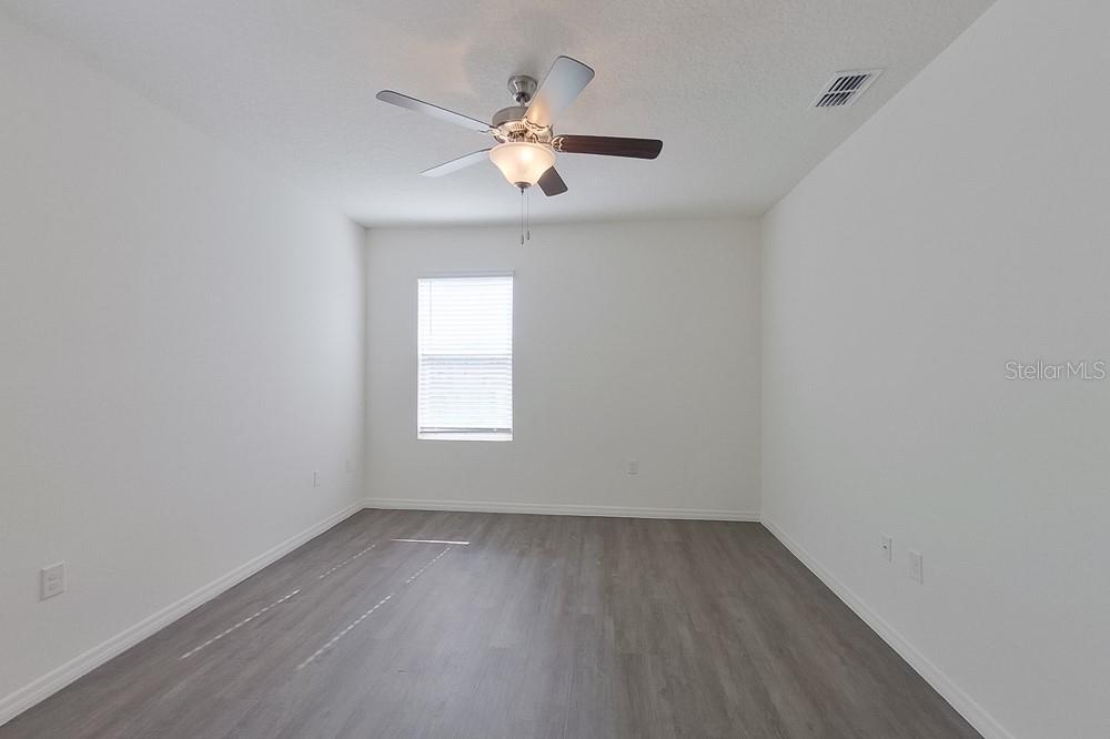 Image 11 of 21 For 32165 Katelin Circle