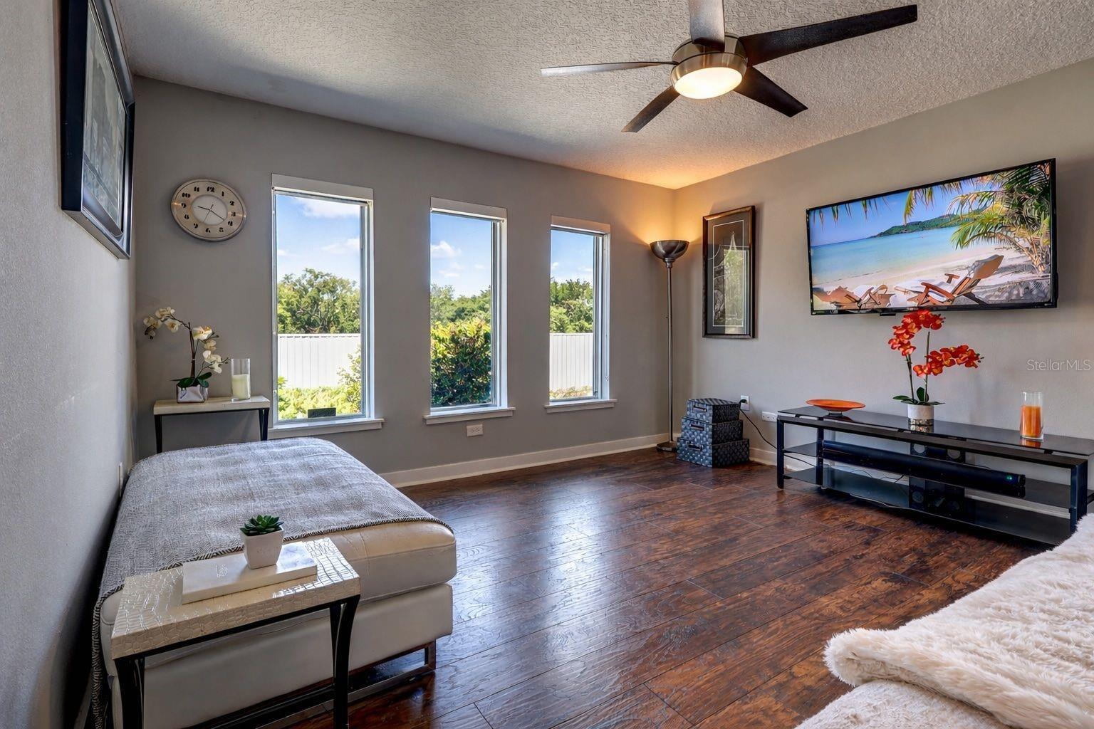 Image 17 of 47 For 1405 Prairie Oaks Court