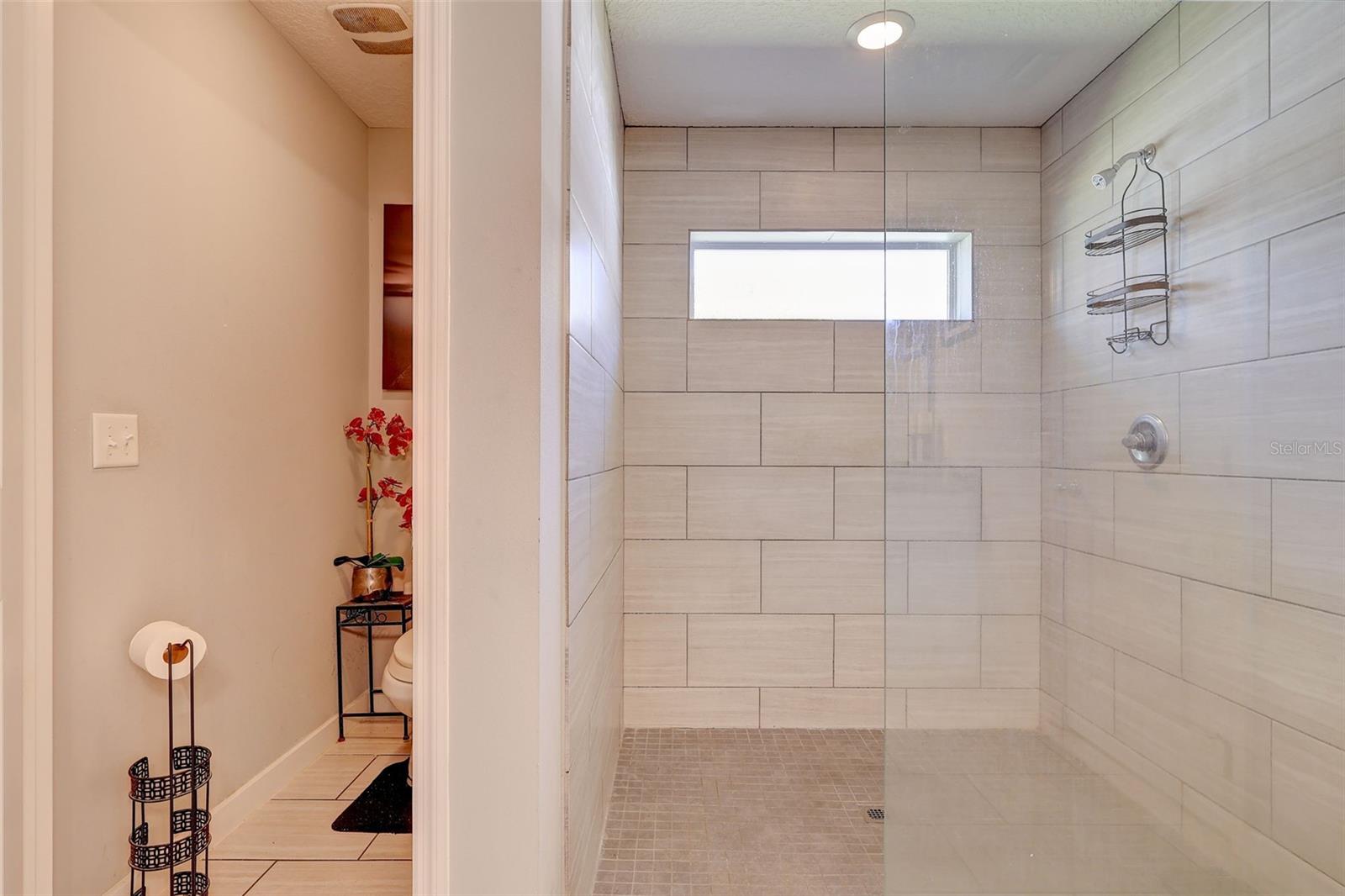 Image 22 of 47 For 1405 Prairie Oaks Court