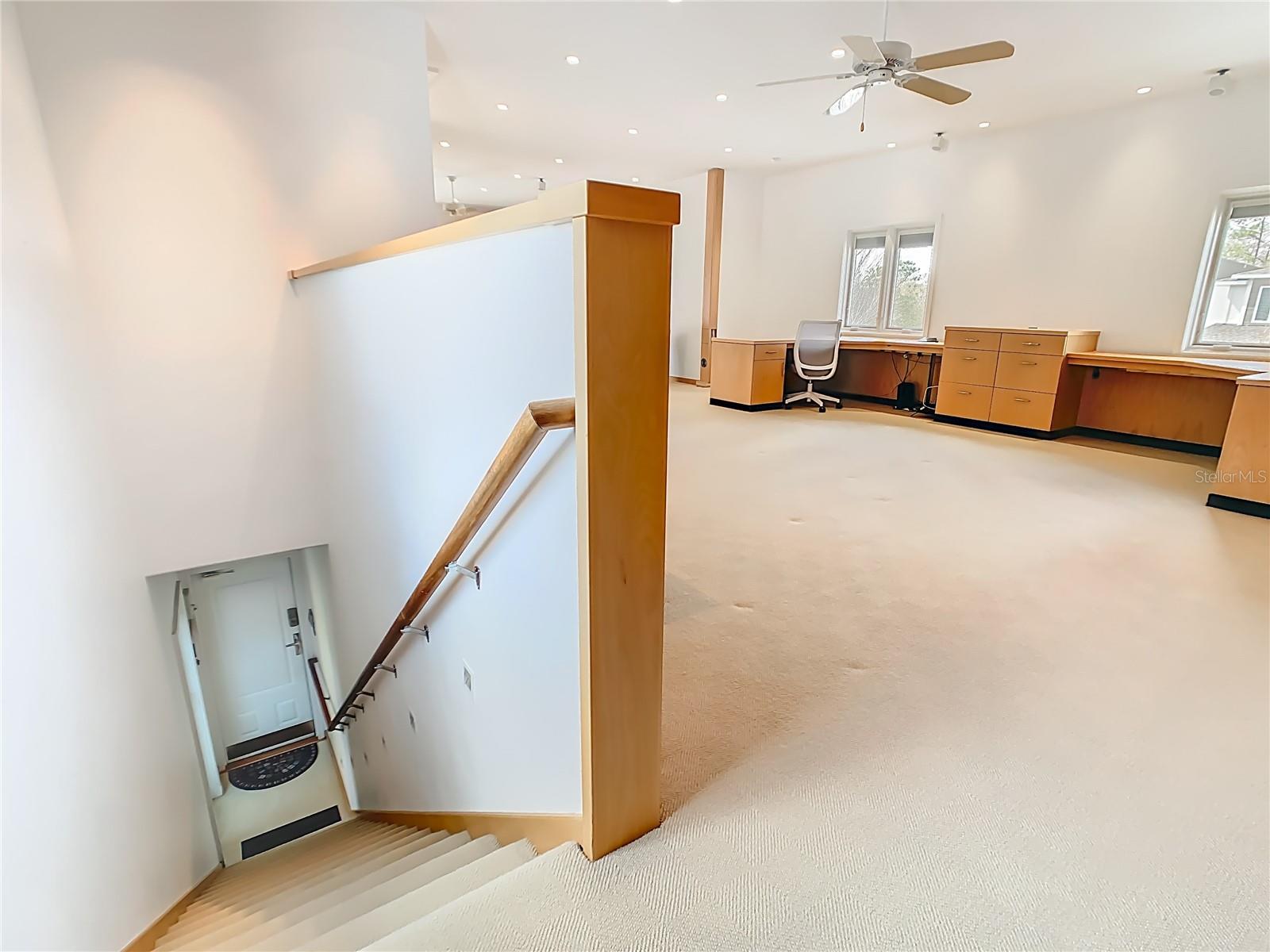 Image 41 of 63 For 917 Desert Mountain Court