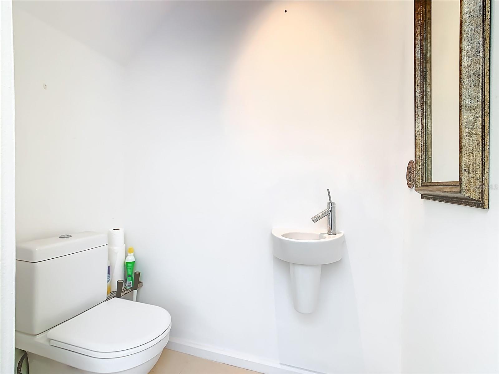 Image 42 of 63 For 917 Desert Mountain Court