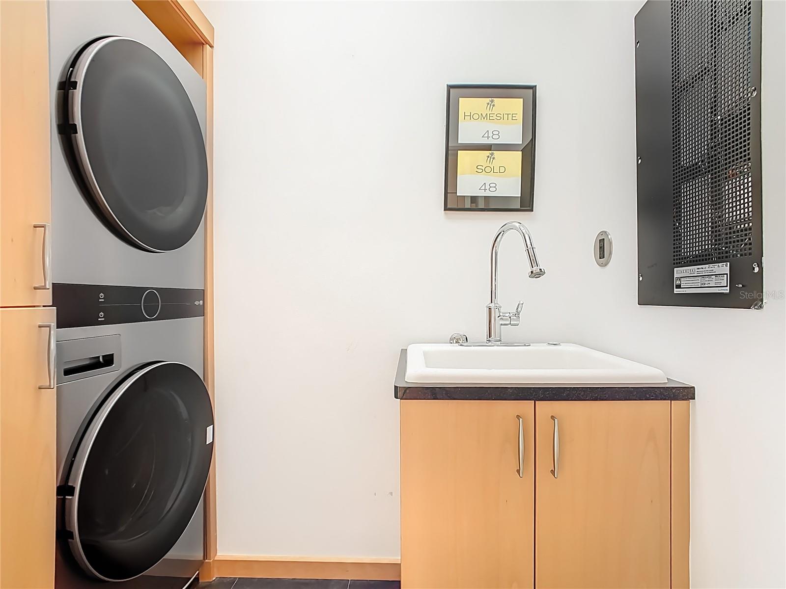 Image 44 of 63 For 917 Desert Mountain Court