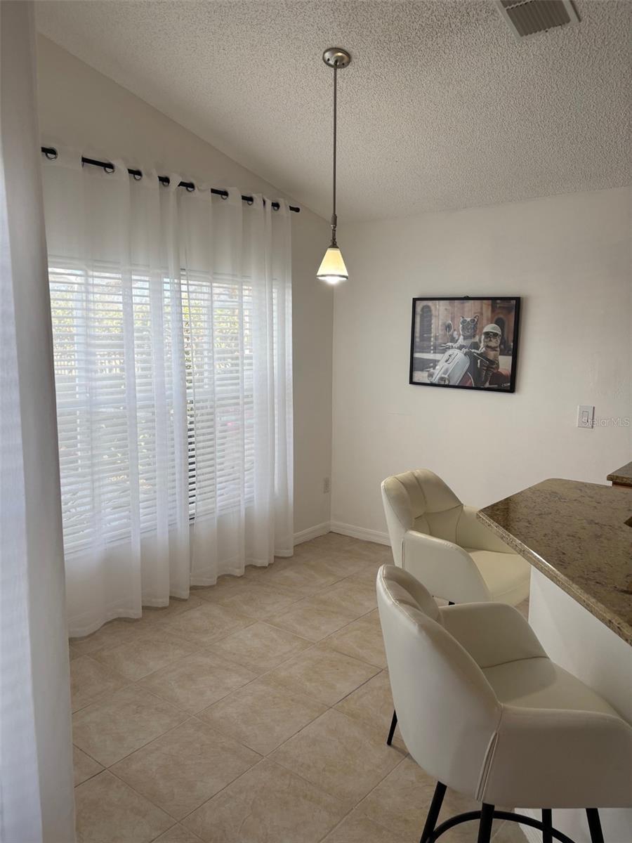 Image 6 of 31 For 2835 Crane Trace Circle