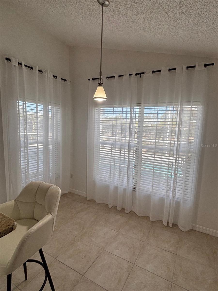 Image 7 of 31 For 2835 Crane Trace Circle