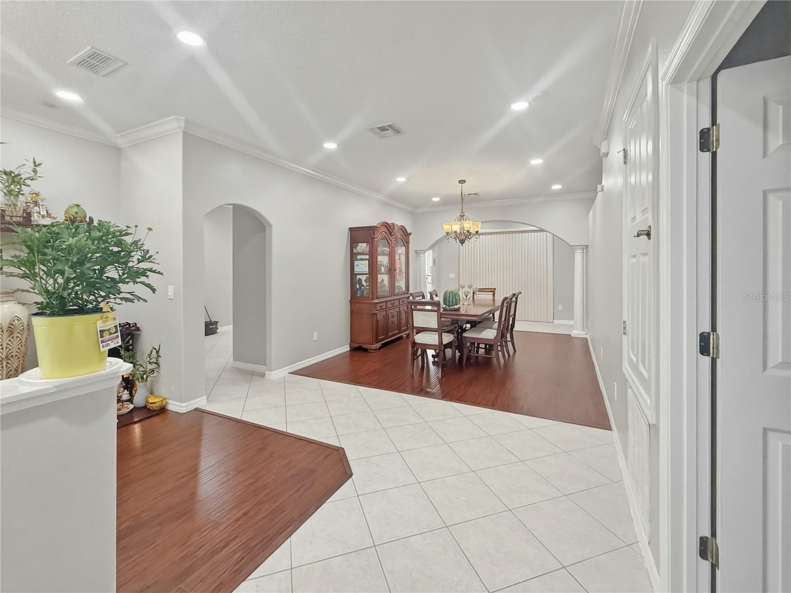 Image 2 of 14 For 2056 Clapper Trail