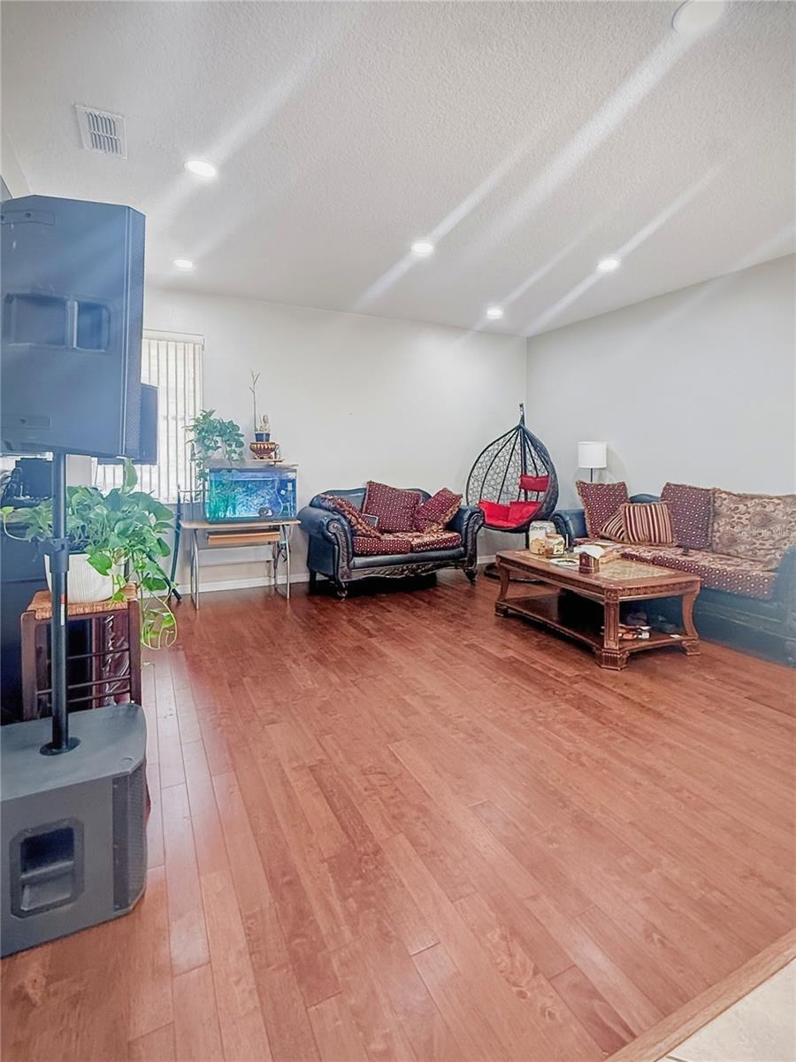 Image 4 of 14 For 2056 Clapper Trail