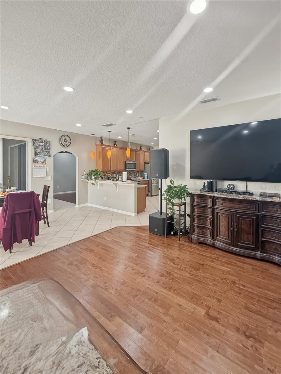 Image 5 of 14 For 2056 Clapper Trail