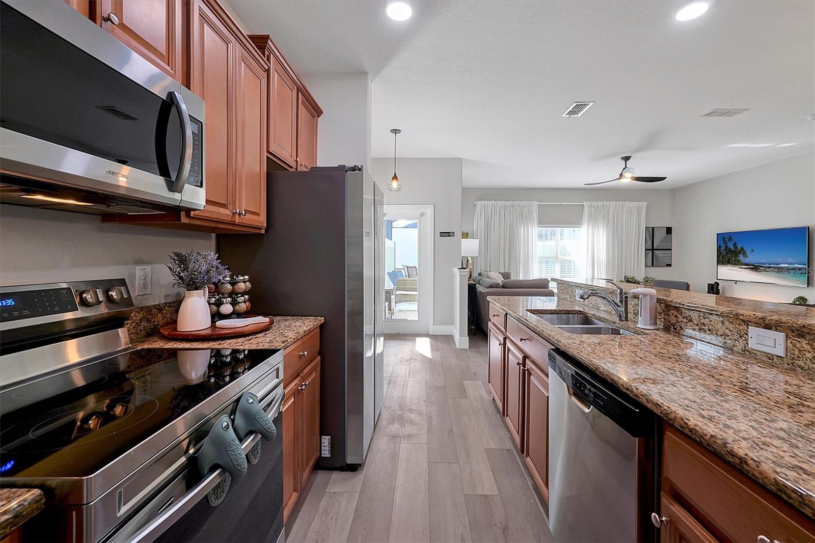 Image 14 of 85 For 8966 California Palm Road