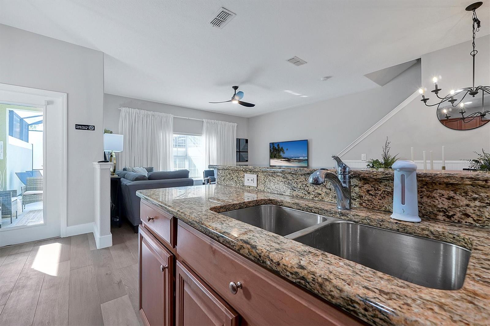 Image 15 of 85 For 8966 California Palm Road