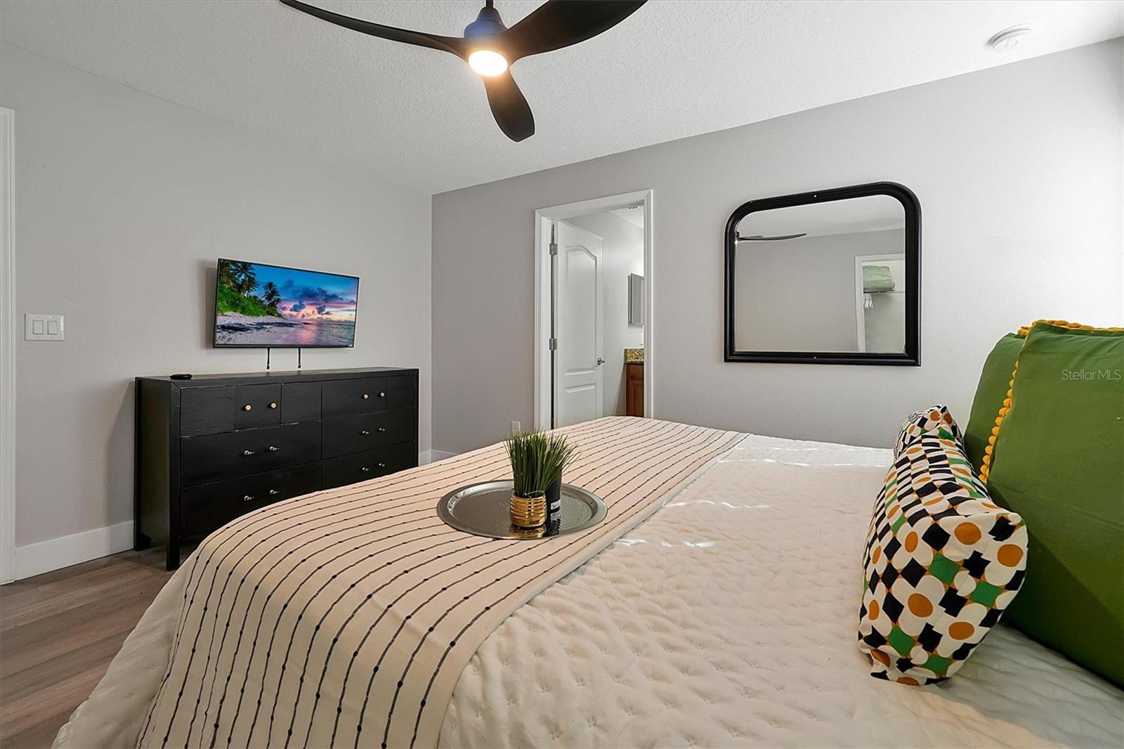 Image 44 of 85 For 8966 California Palm Road