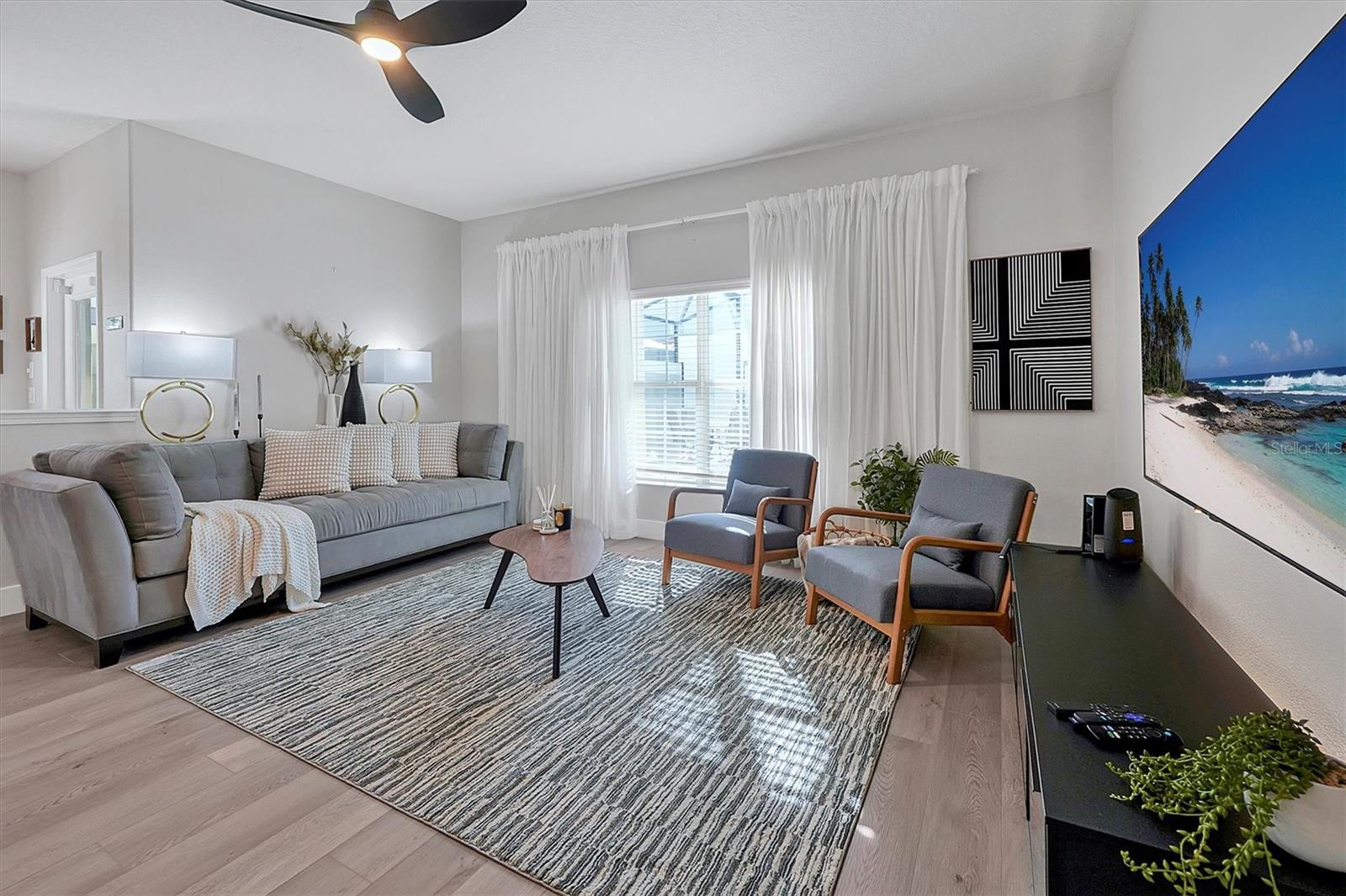 Image 6 of 85 For 8966 California Palm Road