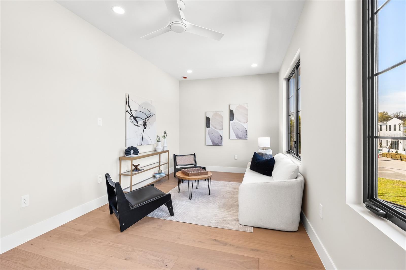 Image 43 of 57 For 1326 New Hampshire Street