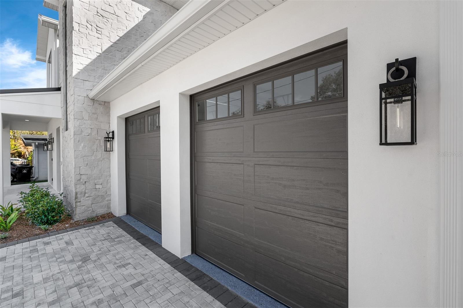 Image 5 of 57 For 1326 New Hampshire Street