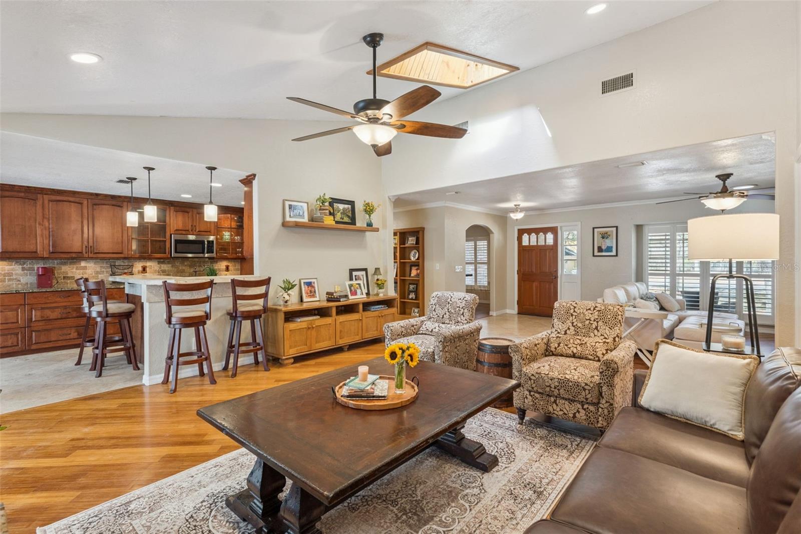 Image 11 of 62 For 1105 Northern Way