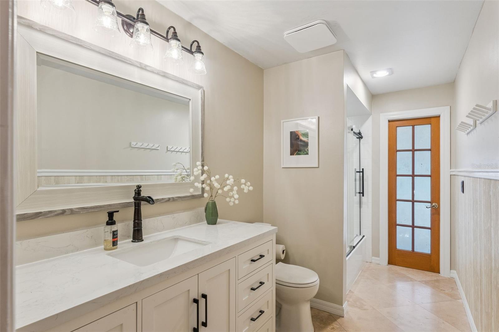 Image 28 of 62 For 1105 Northern Way