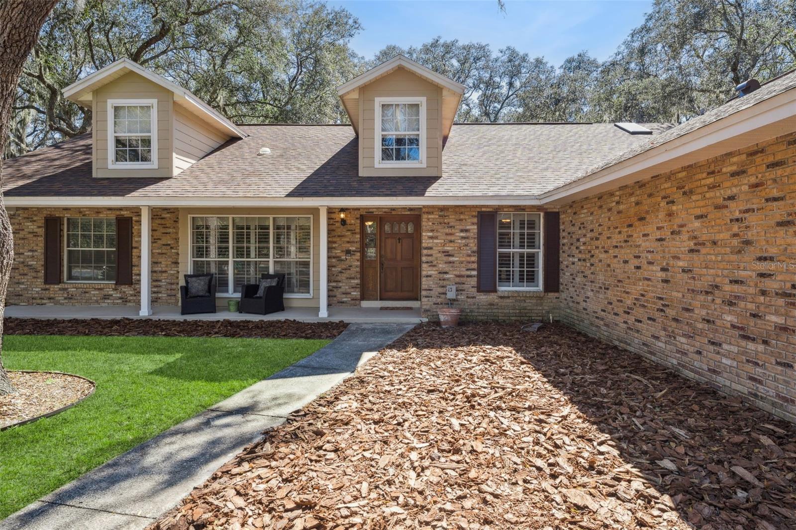 Image 4 of 62 For 1105 Northern Way